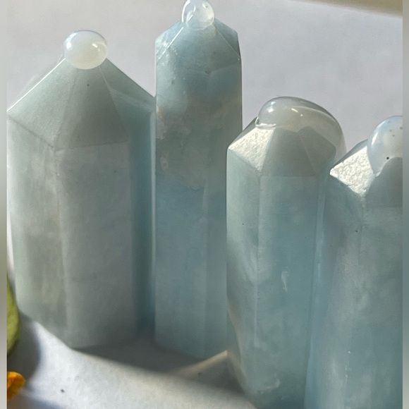 Aquamarine Tower Small Blue Aquamarine Point Set Of 7 pieces Crystal Gemstone - Picture 4 of 10
